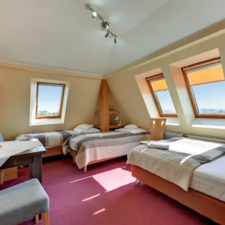 Bed & Breakfast Abak 2*
