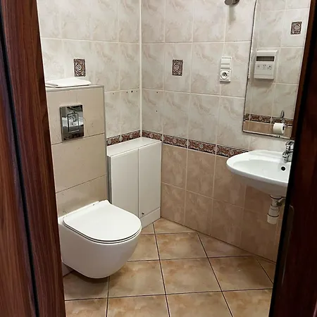 Oda ve Kahvaltı Abak 2*